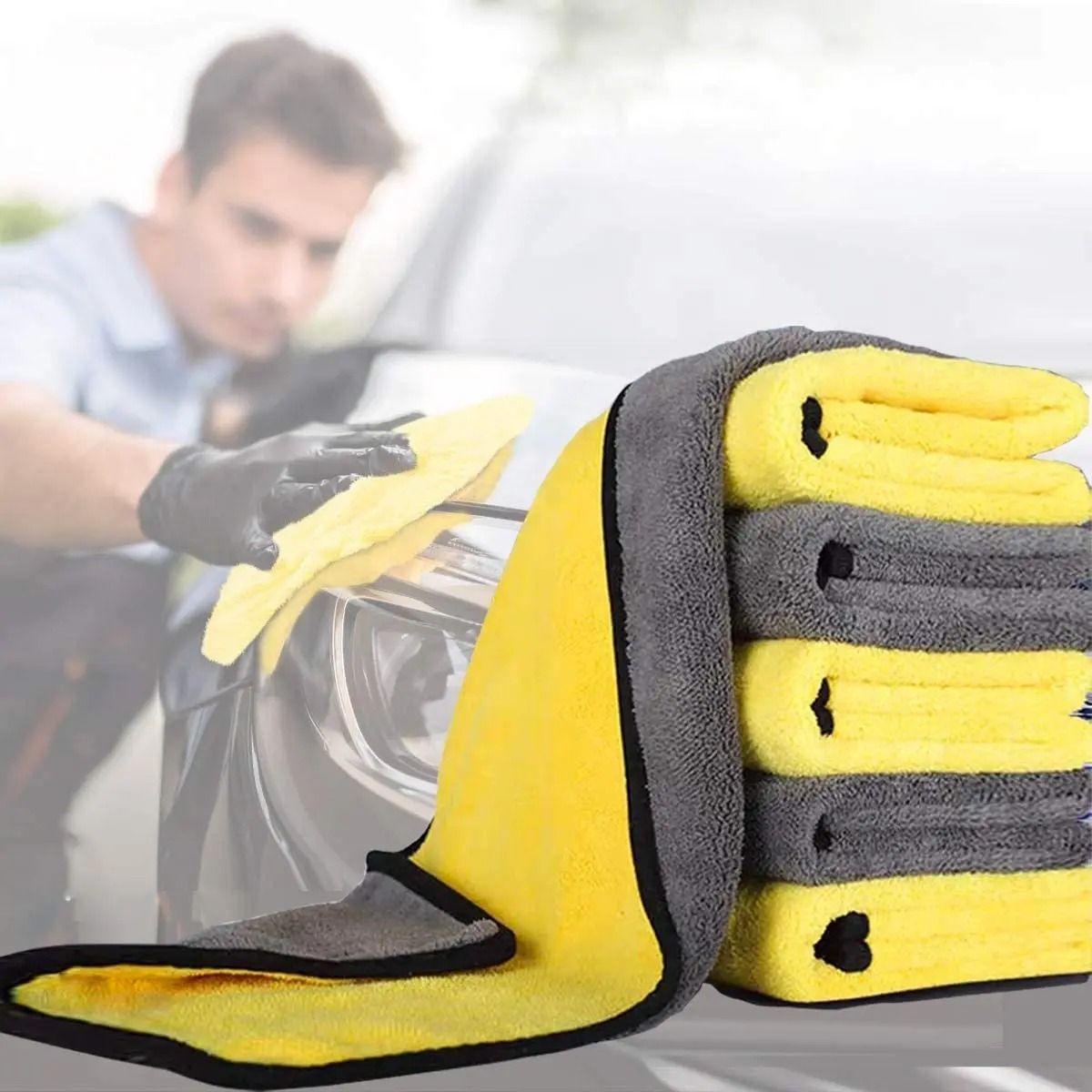 Premium Microfiber Car Cleaning Towel – Ultra Soft, Super Absorbent