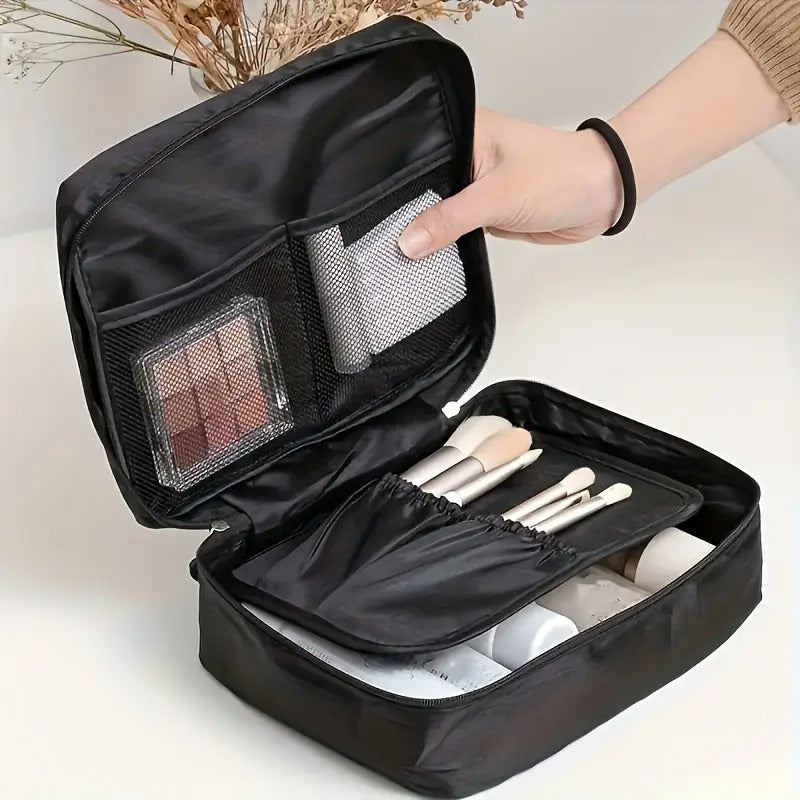 Travel Hanging Toiletry Bag – Waterproof Cosmetic Organizer for Women