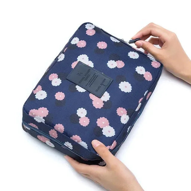 Travel Hanging Toiletry Bag – Waterproof Cosmetic Organizer for Women